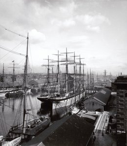 Dok Salthouse, Liverpool autorstwa English Photographer