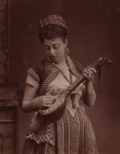 Seline Dolaro