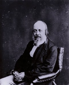 Sir Edwin Chadwick, angielski reformator społeczny, który odegrał kluczową rolę w zmianach w prawie ubogich i poprawie zdrowia publicznego i warunków sanitarnych (zdjęcie czarno-białe) autorstwa English Photographer