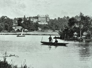 Dom Star And garter, Richmond Hill, Richmond: widok ogólny, 1895 autorstwa English Photographer