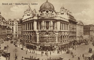 Strand and Gaiety Theatre, Londyn autorstwa English Photographer
