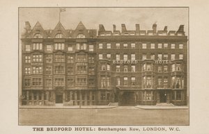 The Bedford Hotel, Southampton Row, Londyn autorstwa English Photographer