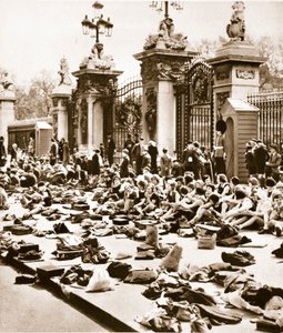 Święto Jubileuszu Dzieci, 1935 autorstwa English Photographer