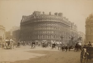 Grand Hotel na Trafalgar Square autorstwa English Photographer