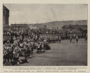 Ostatnia partia 2. Gordona Highlanders szkolących się w Durbanie autorstwa English Photographer