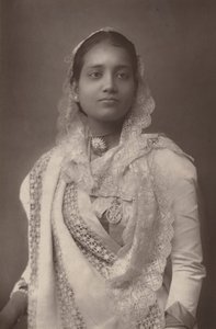 Maharani z Kuch Bihar autorstwa English Photographer