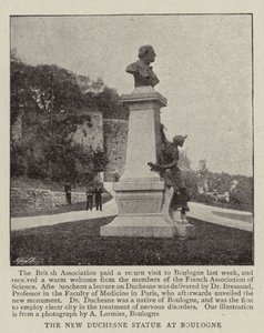 Nowa statua Duchesne w Boulogne autorstwa English Photographer
