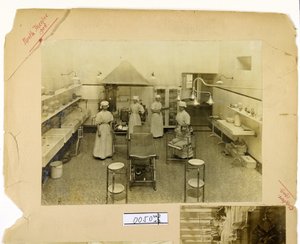 Teatr Północny, Szpital św. Tomasza, 1908 (zdjęcie w sepii) autorstwa English Photographer