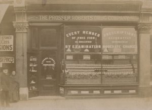 Firma Prosser Roberts Drug Company autorstwa English Photographer