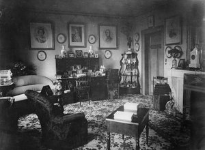 Salon Queens, Villa Hohenlohe, Baden-Baden, koniec lat 60. XIX wieku autorstwa English Photographer