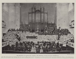 Ponowne otwarcie Colston Hall w Bristolu, orkiestra na inauguracyjnym występie autorstwa English Photographer