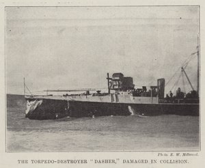 Niszczyciel torpedowy, uszkodzony w zderzeniu autorstwa English Photographer