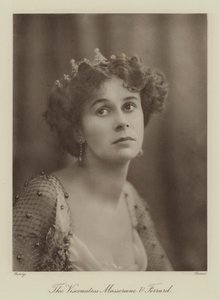 Wicehrabina Massereene i Ferrard (zdjęcie czarno-białe) autorstwa English Photographer