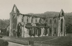 Opactwo Tintern autorstwa English Photographer
