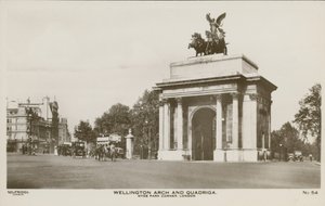 Łuk Wellingtona i Kwadryga, Hyde Park Corner autorstwa English Photographer
