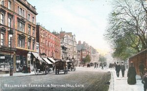 Wellington Terrace i Notting Hill Gate (kolorowe zdjęcie) autorstwa English Photographer
