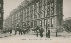 Westminster Palace Hotel, Victoria Street, Londyn autorstwa English Photographer