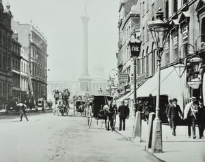 Whitehall, Westminster LB: Whitehall patrzący na Trafalgar Square, 1895 autorstwa English Photographer