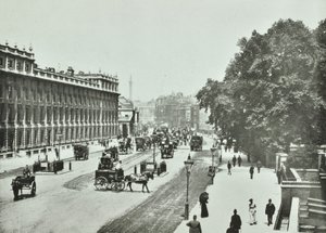 Whitehall, Westminster LB: patrząc na północ, 1890 autorstwa English Photographer