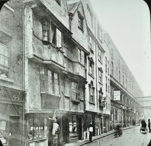 Wych Street, Westminster LB: patrząc na zachód, 1890 autorstwa English Photographer
