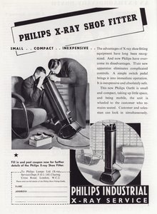 Reklama montera obuwia rentgenowskiego firmy Philips, lata 30. XX wieku autorstwa English School