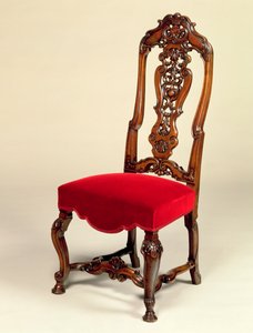 Krzesło przypisywane Thomasowi i Richardowi Robertsom, ok. 1710 (rzeźbiony orzech i tapicerka) autorstwa English School
