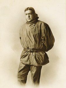 Ernest Shackleton (zdjęcie czarno-białe) autorstwa English School