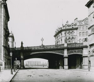 Wiadukt Holborn; fotografia autorstwa English School