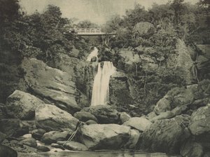 Inversnaid Falls, Loch Lomond (chromolitho) autorstwa English School