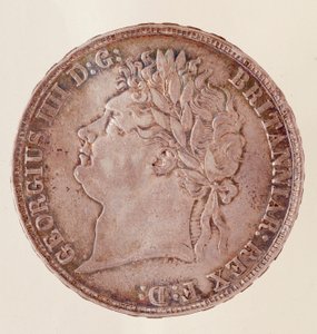 Srebrna korona angielska, panowanie króla Jerzego IV (1820-1830). Śr. 3,7 cm Neapol, muzeum archeologiczne autorstwa English School