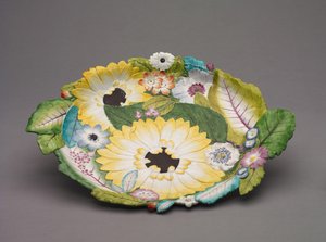 Stojak, fabryka porcelany Chelsea, ok. 1755 autorstwa English School