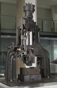 Młot parowy opracowany przez Jamesa Nasmytha (1808-90) ok. 1850 (metal) autorstwa English School
