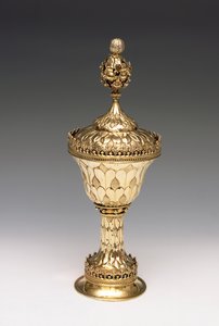 Wardens Grace Cup, ok. 1480 (srebrny pozłacany) (patrz również 239872) autorstwa English School