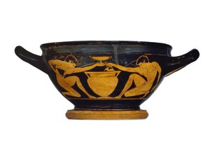 Czerwonofigurowy kielich-skyphos na poddaszu, ozdobiony dwoma nagimi młodzieńcami klęczącymi przy kraterze kolumny, ok. 520-500 p.n.e. (ceramika) autorstwa Epiktetos