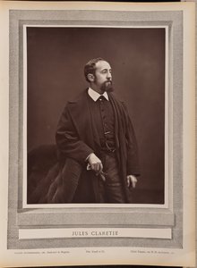 Jules Claretie autorstwa Etienne Carjat