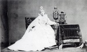Sarah Bernhardt (1844-1923) w roli Marie de Neubourg w „Ruy Blas” Victora Hugo (1802-1885) c.1872 autorstwa Etienne Carjat