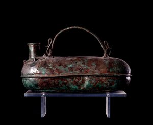 Cywilizacja etruska: brązowe askos z grobowca brązowego golca w Vulci, 680-670 p.n.e. autorstwa Etruscan