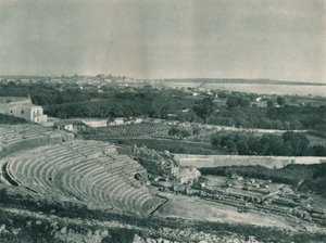 Widok miasta z Teatru Greckiego, Syrakuzy, Sycylia, Włochy, 1927 autorstwa Eugen Poppel