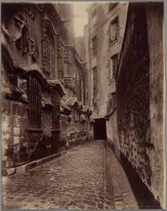 Dawna kostnica Saint-Gervais-Saint-Protais, rue François Miron autorstwa Eugène Atget