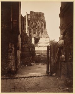Róg ulicy przy cmentarzu, Saint-Benoît autorstwa Eugène Atget