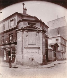 Fontaine des Haudriettes, róg rue des Archives i rue des Haudriettes, 3. dzielnica, Paryż (zdjęcie czarno-białe) autorstwa Eugène Atget