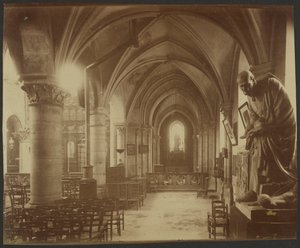 Saint-Julien-le-Pauvre autorstwa Eugène Atget