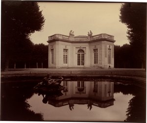 Trianon, Pawilon Francuski autorstwa Eugène Atget