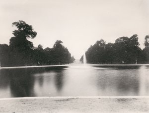 Ogród Tuileries autorstwa Eugène Atget