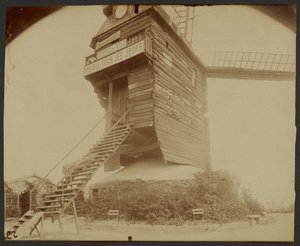 Montmartre, Moulin de la Galette, Rue Lepic autorstwa Eugène Atget