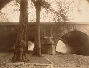 Pont Marie, 1926 (wydruk albumowy na papierze fotograficznym) autorstwa Eugène Atget