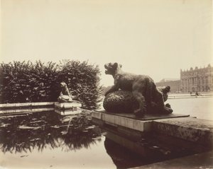 Wersal, Fontaine du Point du Jour, Tygrys zabijający niedźwiedzia autorstwa Houzeau, 1903. autorstwa Eugène Atget