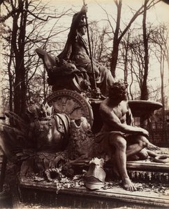 Wersal, Fontanna Triumfalnej Francji, 1904. autorstwa Eugène Atget