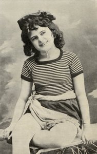 Typ Lolita (zdjęcie czarno-białe) autorstwa European Photographer