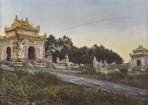 Nekropolia Ojca króla Dong-Khanh autorstwa European Photographer